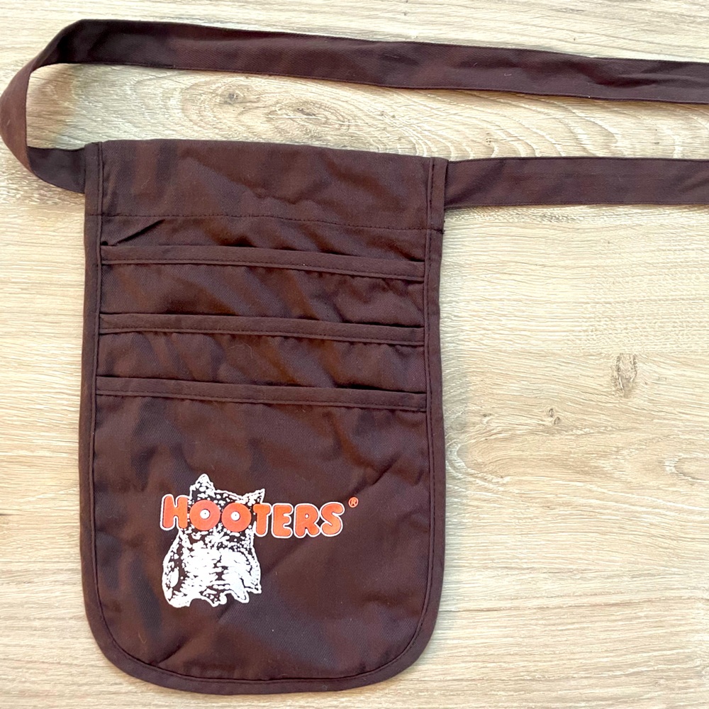 Authentic Hooters girl pouch